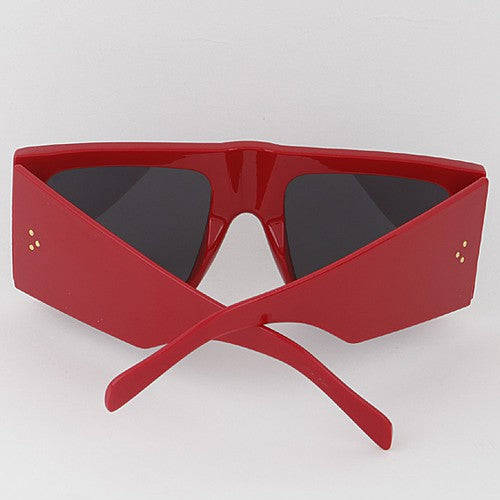 3 Dot Oversize Shades in Red