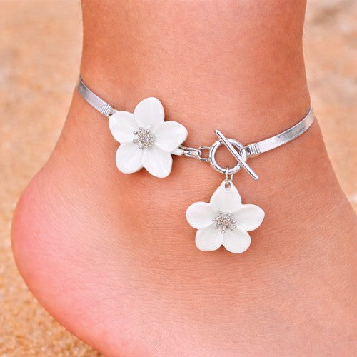 Flower Pendant Snake Chain Anklet in Silver & White