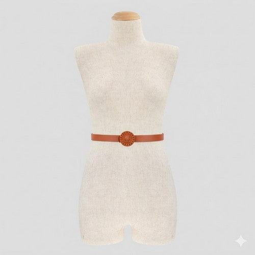 Lion Emblem Buckle Thin Belt in Cognac