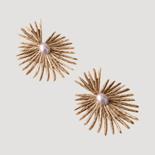 ERE2947 Pearl Straw Beams Earring in Brown