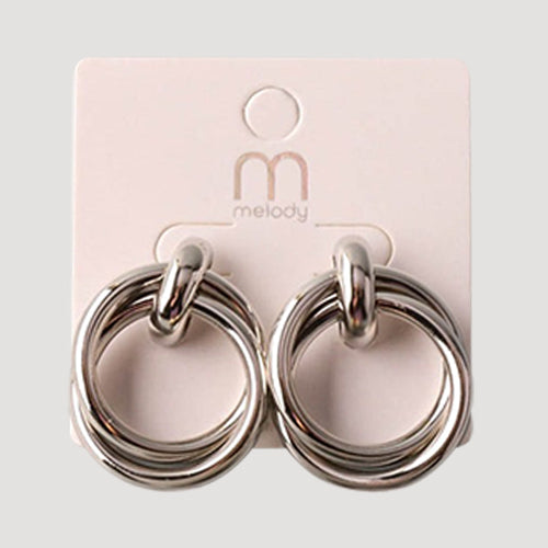 Interlock Rings Doorknocker Earring in Silver
