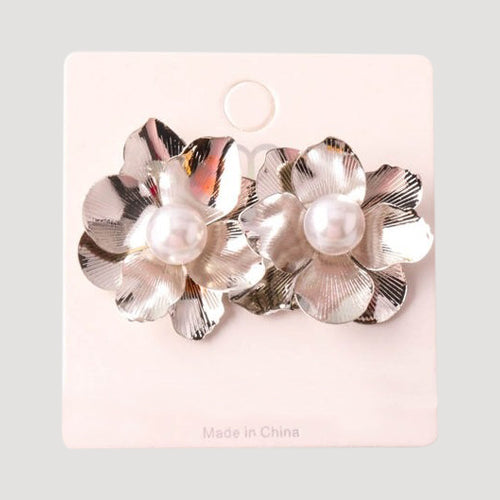 Pearl Flower Post Earring in Silver