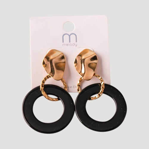 Plastic Ring Link Hammered Drop Earring in Black & Gold