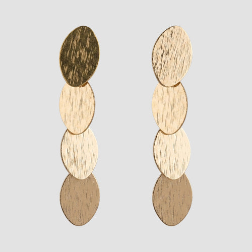 Dangle Oval Earring in Gold