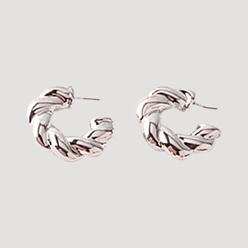 Rope Twist Huggie Hoop Earring in Silver