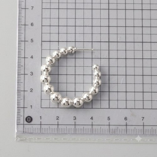 Stainless Steel Graduated Bead Open Hoop Earring in Silver