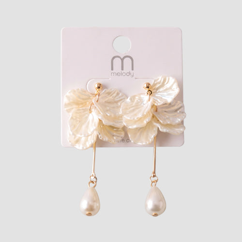 Petal Tassel Pearl Bar Earring in Gold/White
