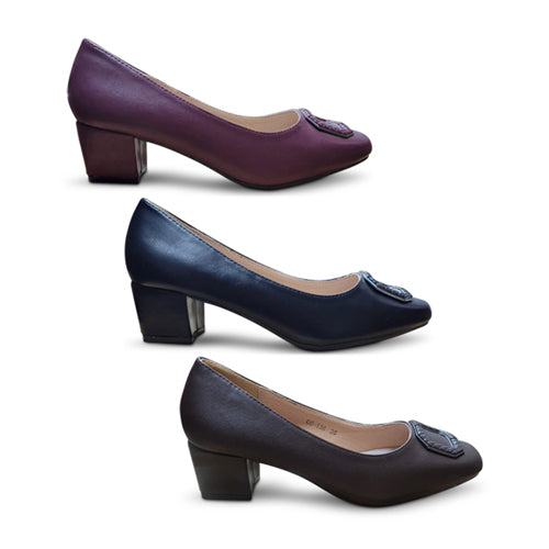 Enamel Buckle Block Heel Pump in Black