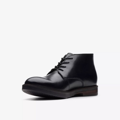 Clarks Original Paulson Mid in Black Leather