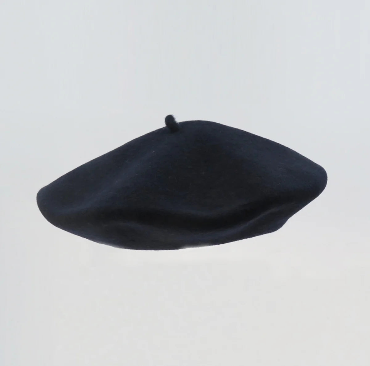 Wool Beret Hat in Navy