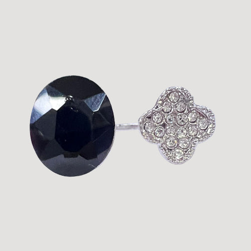 Quatrefoil & Gem Open Silver Ring in Black