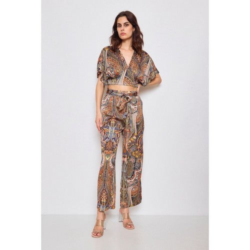 Satin Paisley Beited Wide Leg Pants in Black