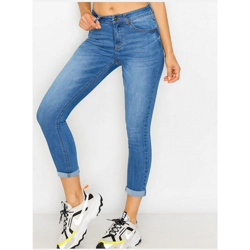 Wax Jean Sustainable Rolled Cuff Capri Jeans in Medium Denim