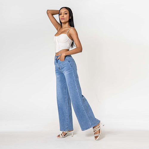 Nina Carter Super Wide Leg Jeans in Medium Denim