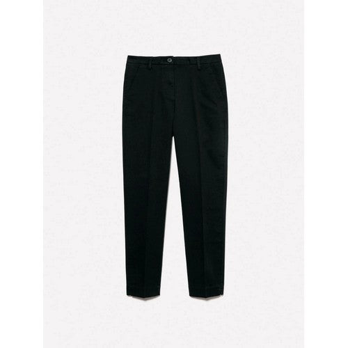 Sisley Slim Fit Cotton Chino in Black