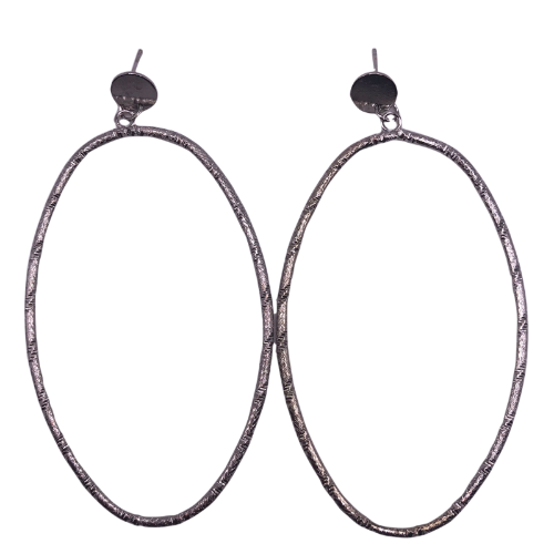 Patterned Oval Hoop Earring Silver