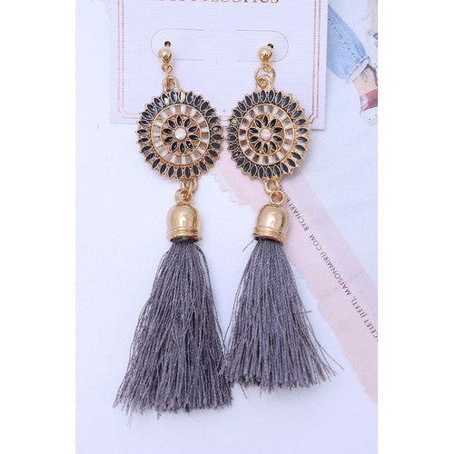 Daisy Emblem Tassel Earrings Grey
