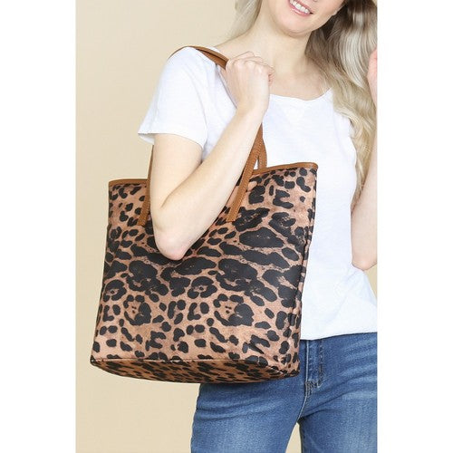 HDG2386 Leopard Shoulder Bag in Brown