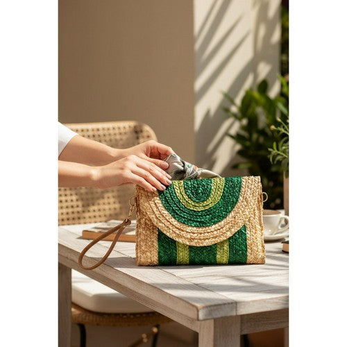 2-Tone Straw Wristlet Envelope Clutch in Green