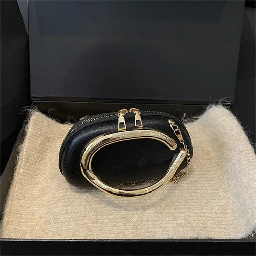 EVFV8MVNR5Q Gold Statment Side Bag Cutch in Black