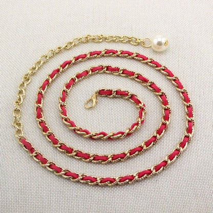 EVFVXXZR8Y3 Leather Thread Chain Belt in Fuchsia