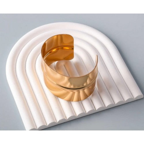 BLE3878 Center Fold Wide Cuff Bracelet in Gold