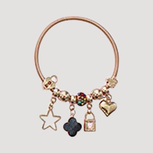 RBT2008R Quatrefoil Stretch Charm Bracelet in Gold Black