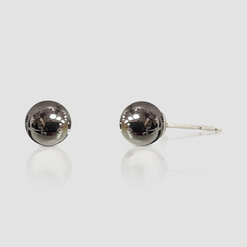 High-Shine Metallic Stopper Stud Earrings in Gunmetal