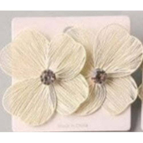 ER 37651 Rhinestone Wire Clover Flower Earring in Ivory