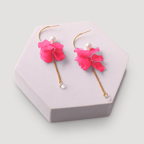 Petals Tassel Crystal Chain Hoop Earring in Fuchsia