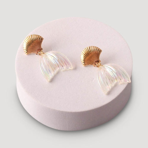 Mermaid Tail Seashell Drop Gold Earring in Irridescent White