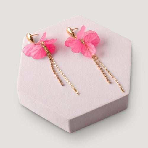 Petal Tassel Chain Rhinestone Tail Earring in Pink