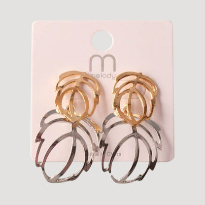 Metal Leaves Contour Curved Earring in Silver/Gold