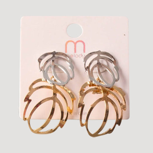 Metal Leaves Contour Curved Earring in Gold/Silver