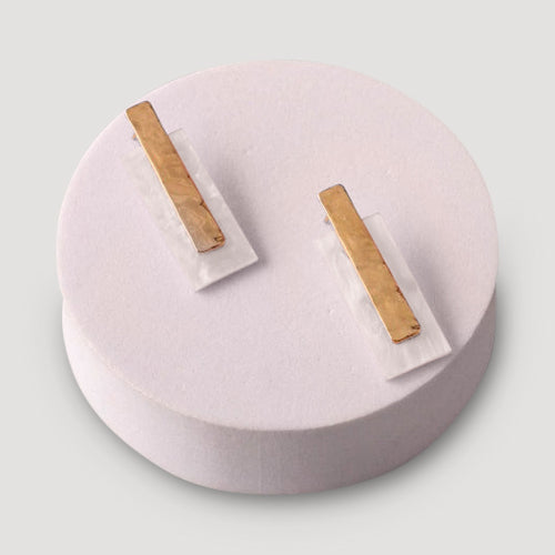 Acrylic Deco Rectangle Bar Earring in Gold & White