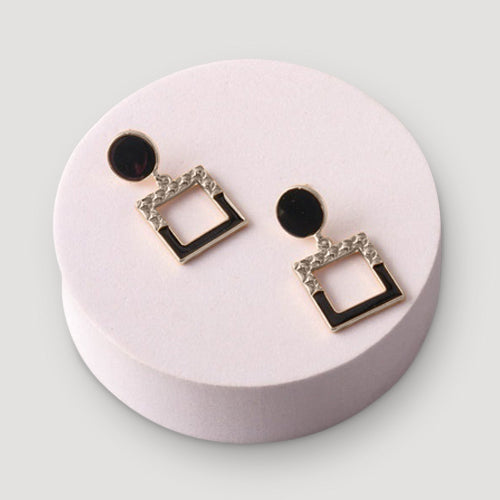 Matelasse Square Drop Earring in Black & Silver