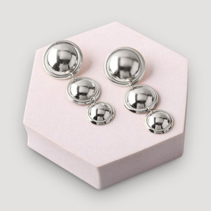 Chunky Graduated Circles Drop Earring in Silver