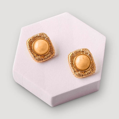 Pearl Embedded Brushed Frame Earring in Beige
