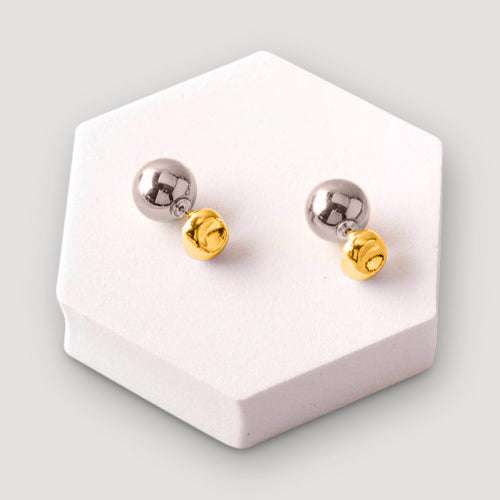 Pressed Metal Ball Back Earring in Silver