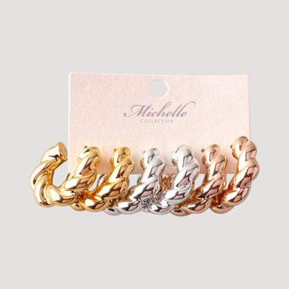 Rope Twist Huggie Hoop Earring in Gold