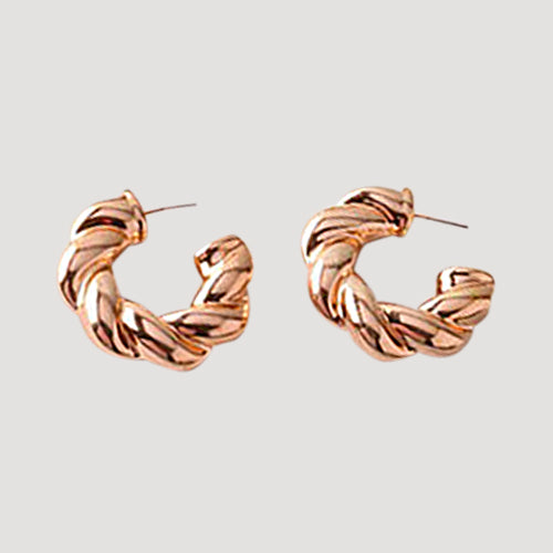 Rope Twist Huggie Hoop Earring in Gold