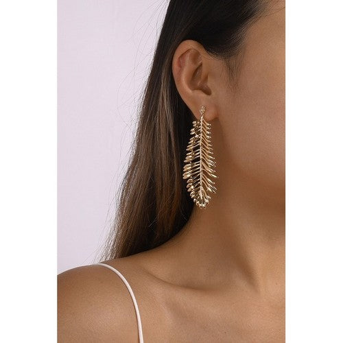 E10414 Leaf Long Drop Earrings in Gold