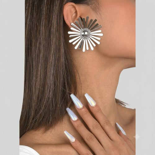 Exaggerated Sunflower Earrings in Silver