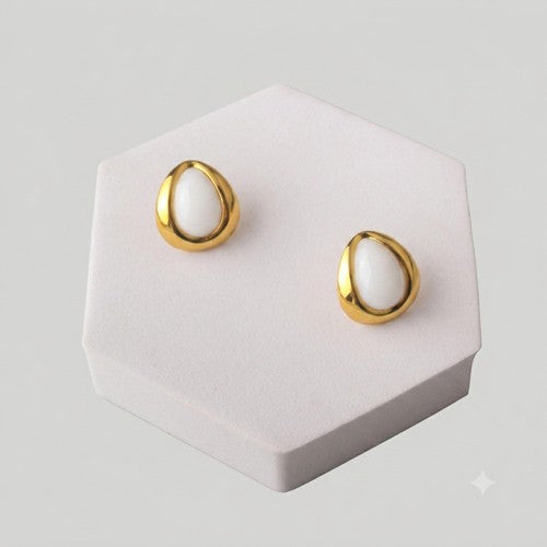 ERES0173 Stainless Steel Snakeeye Teardrop Earring in White