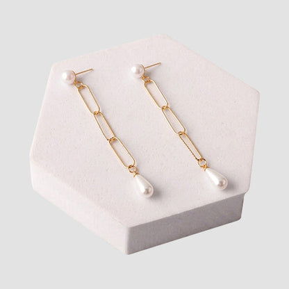 ER37208 Triple Link Teardrop Pearl Earring in Gold