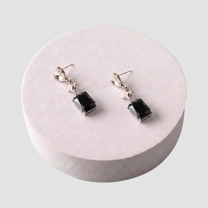ER39166 Crystal Square Heart Cut Earring in Silver/Black