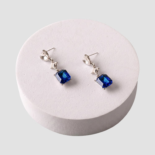 ER39166 Crystal Square Heart Cut Earring in Silver/Blue