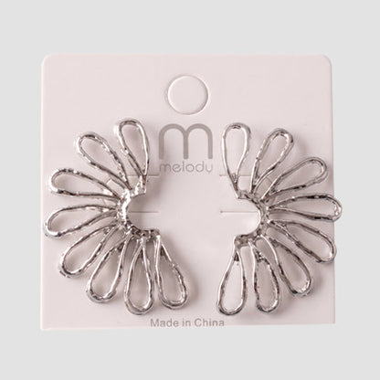 Split Wire Daisy Fan Earring in Silver