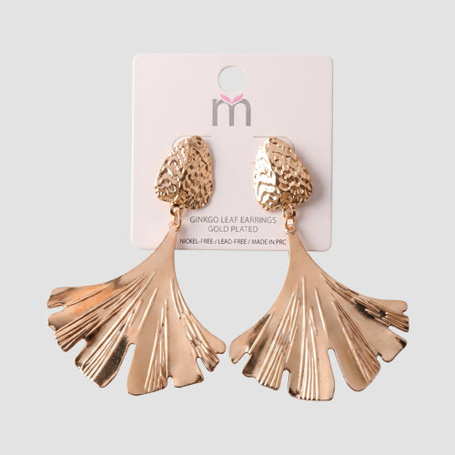 Textured Palm Leaf Fan Drop Earring in Gold