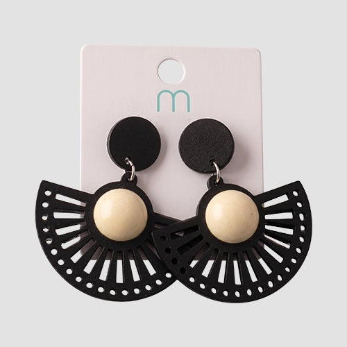 ER39989 Wood Ethnic Fan Circle Drop Earring in White/Black